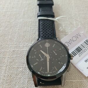 New with tag Movado Museum Sport Chronograph Men's Strap Watch 0607560